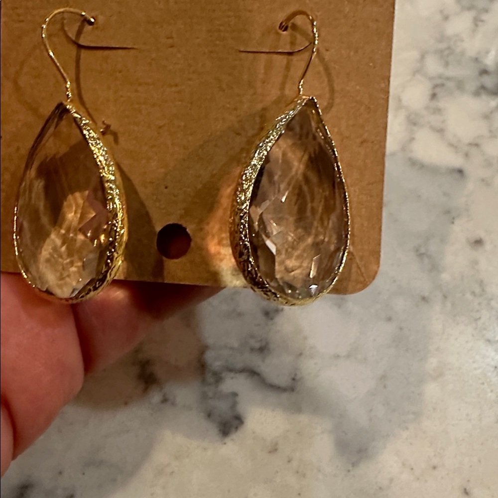 Crystal rhinestones birthstone gemstone earring - Picture 4 of 4